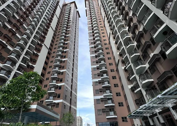 Aparthotel Modern 1 Bedroom Near Airport, Moa, Picc, Star City, Okada With Fast Wifi & Netflix Free Pool Access Manila