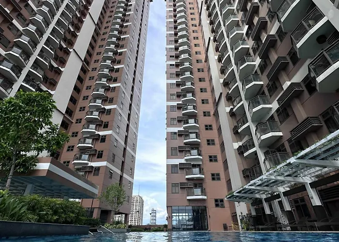 Modern 1 Bedroom Near Airport, Moa, Picc, Star City, Okada With Fast Wifi & Netflix Free Pool Access Aparthotel Manila