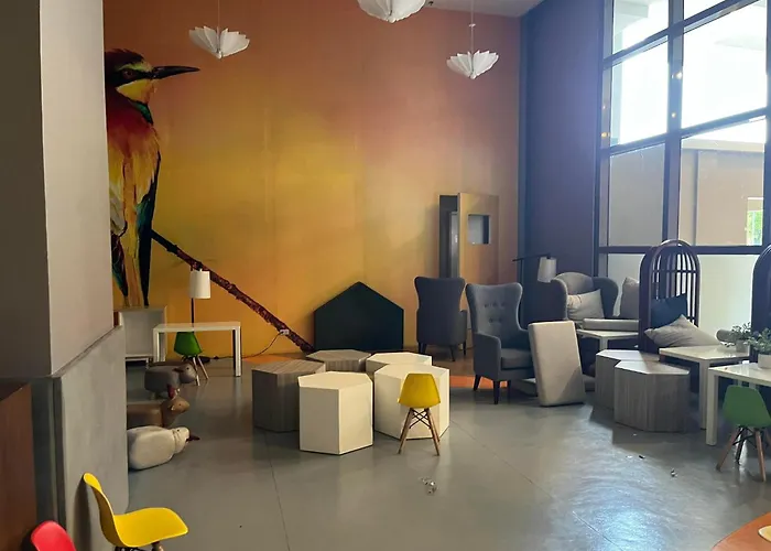 Aparthotel Modern 1 Bedroom Near Airport, Moa, Picc, Star City, Okada With Fast Wifi & Netflix Free Pool Access 3*