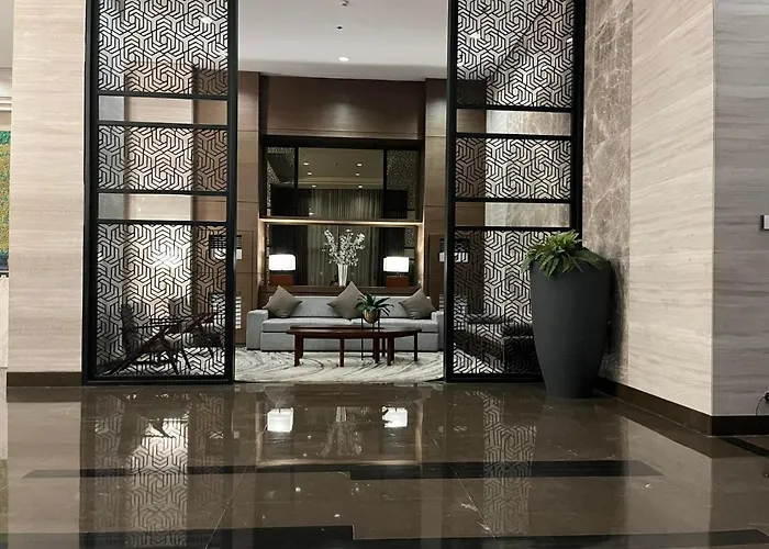 Modern 1 Bedroom Near Airport, Moa, Picc, Star City, Okada With Fast Wifi & Netflix Free Pool Access Aparthotel 3*